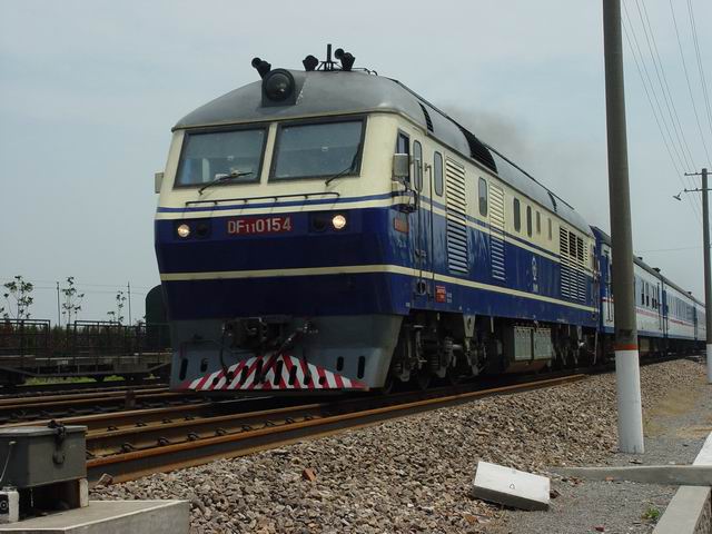 DF11 0154.jpg